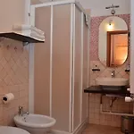 Panzió Domo - Guest-house Il Nespolo Fiorito 3*