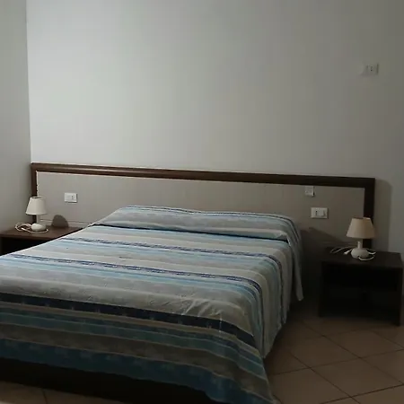 Domo - Guest-house Il Nespolo Fiorito 3* Orosei