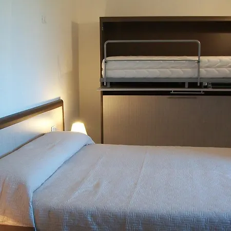 Domo - Guest-house Il Nespolo Fiorito